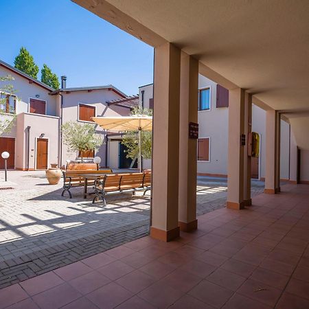 Apartment In Peschiera Del Garda 22085 Peschiera del Garda Exterior foto