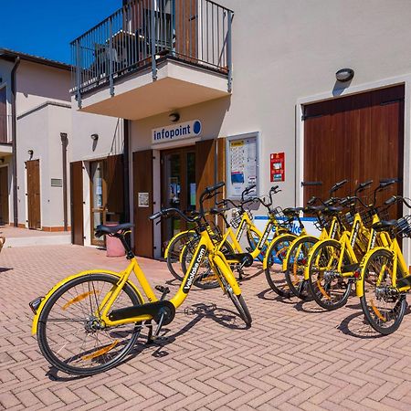Apartment In Peschiera Del Garda 22085 Peschiera del Garda Exterior foto