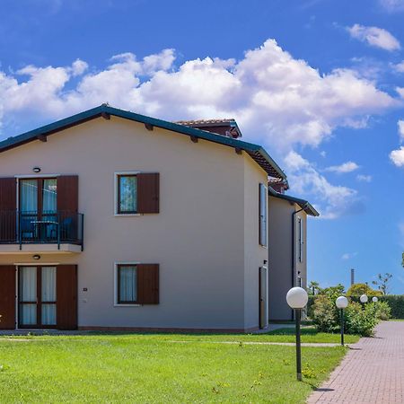Apartment In Peschiera Del Garda 22085 Peschiera del Garda Exterior foto